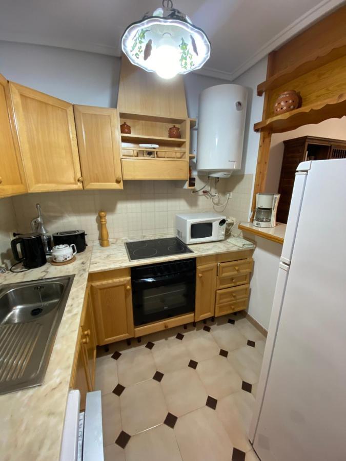 La Zenia Beach 2-bedroom 1-bath renovated vacation rental Orihuela Buitenkant foto
