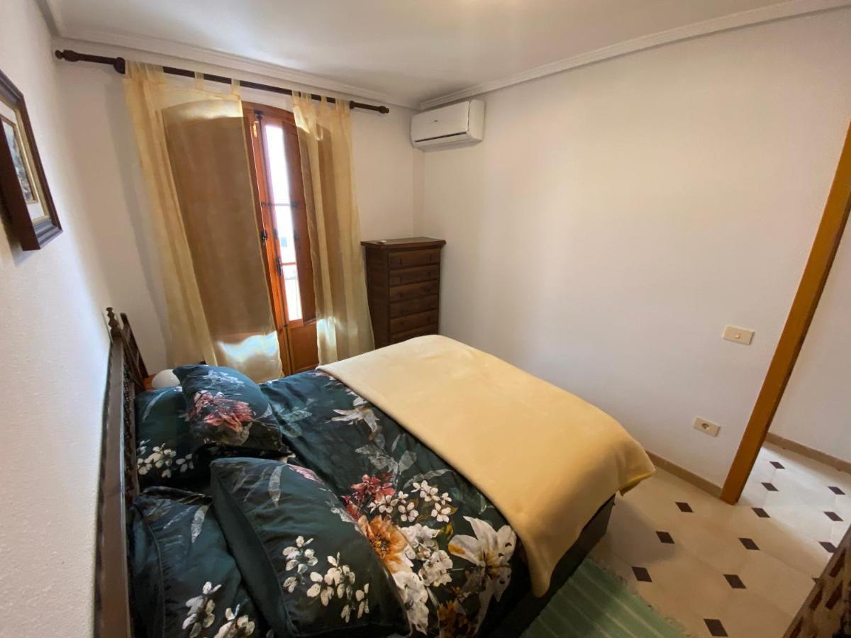 La Zenia Beach 2-bedroom 1-bath renovated vacation rental Orihuela Buitenkant foto