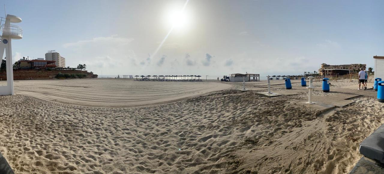 La Zenia Beach 2-bedroom 1-bath renovated vacation rental Orihuela Buitenkant foto